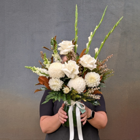 White Luxe <br> Vase - Image 4