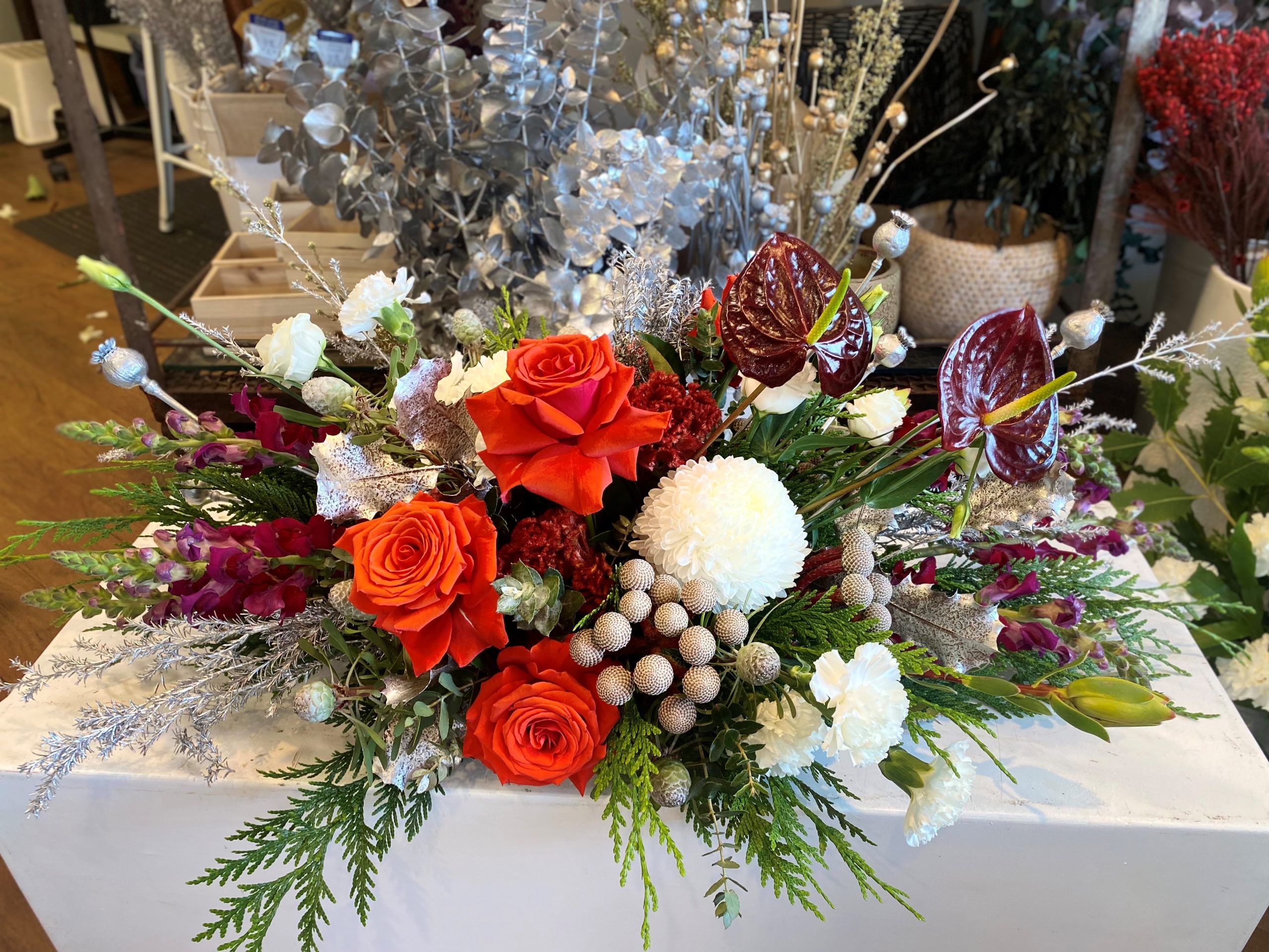 Christmas Elegant Table <br> Arrangement - Image 6